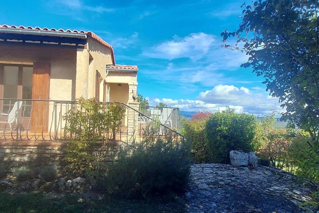 Villa Maison De Campagne 04 Vacheres Luberon 3 Chambres 8 Personnes Buitenkant foto