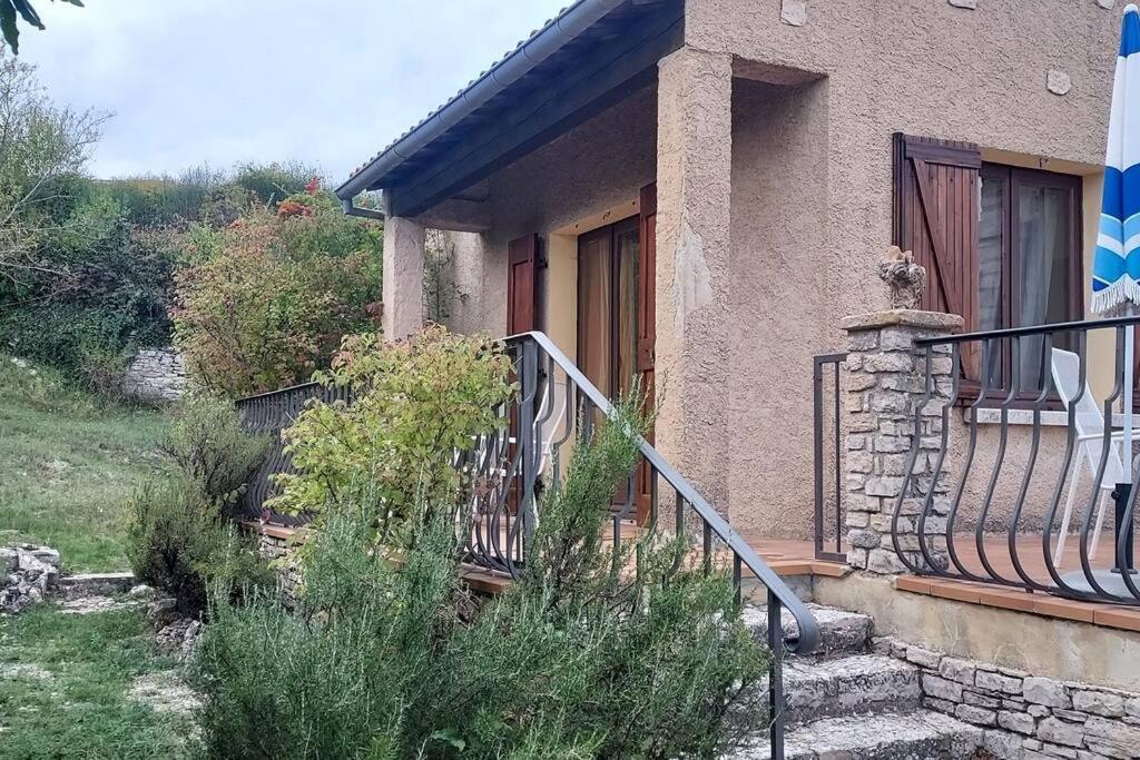 Villa Maison De Campagne 04 Vacheres Luberon 3 Chambres 8 Personnes Buitenkant foto